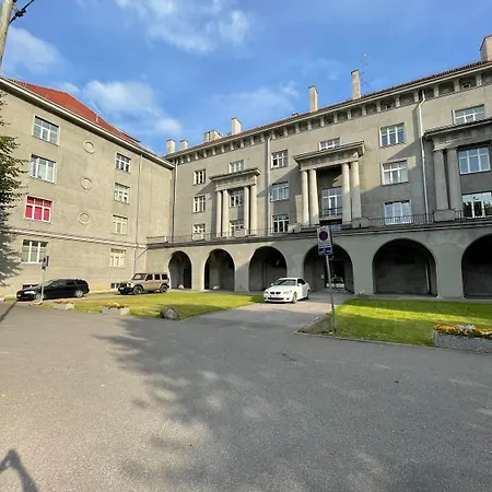 Гостевой дом Private In The Heart Of Таллин